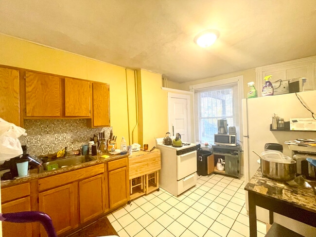 Photo - 13 Perry St Unit 1