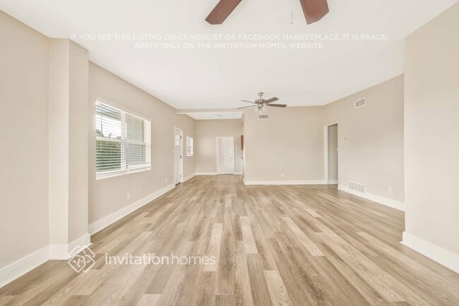 Photo - 2412 Martinwood Dr