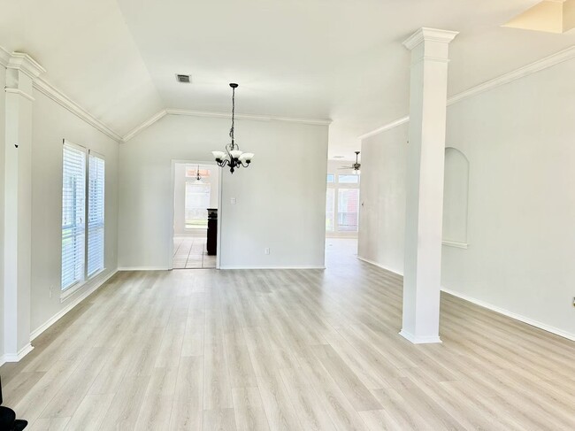 Photo - 3131 Valley Ct