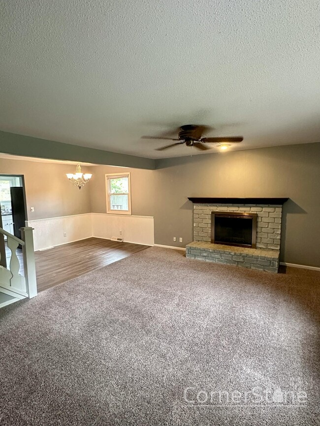 Photo - 103 Navajo Ave