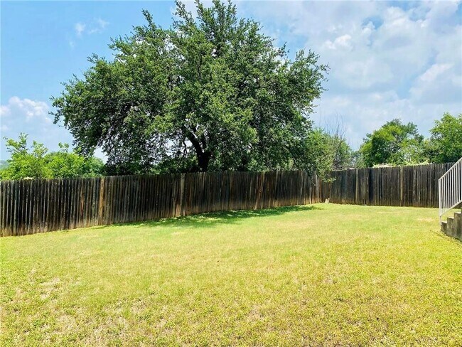 Photo - 2216 Kaiser Dr