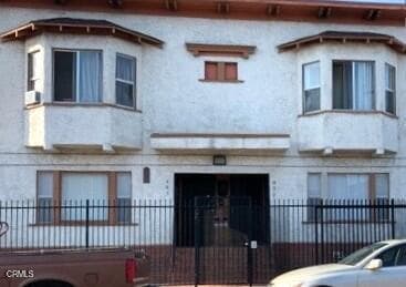 Building Photo - 477 W 45th St Unit 477 Rental