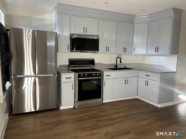 Photo - 2 Broad St Unit 2E