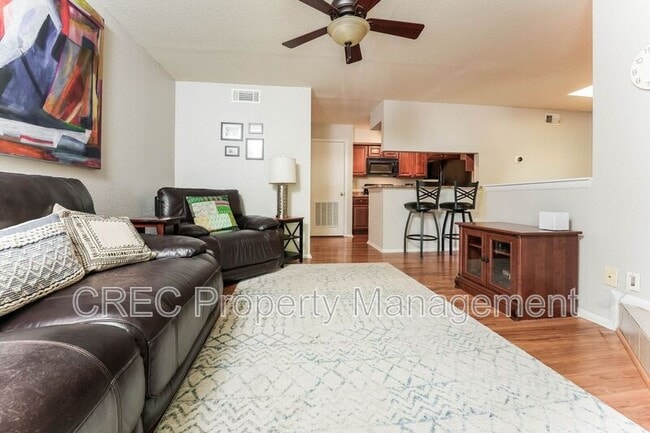 Photo - 1481 Center St Ext