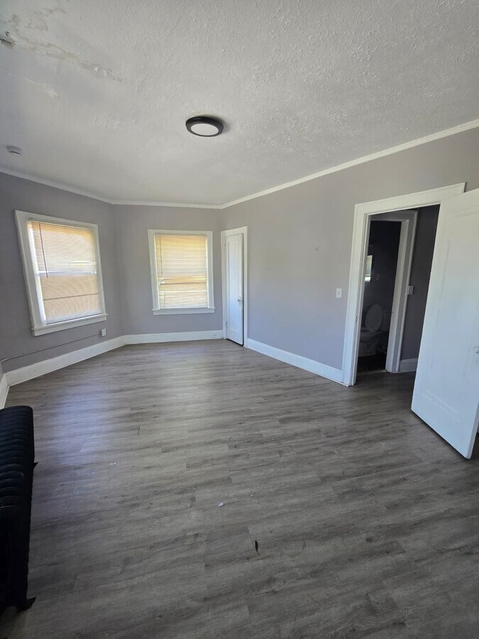 Photo - 392 E 147th St Unidad 4