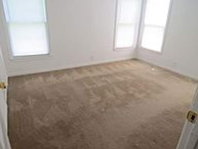 Photo - 2 Bed, 1 Bath Home with Bonus Room in Bryan for August Move in!