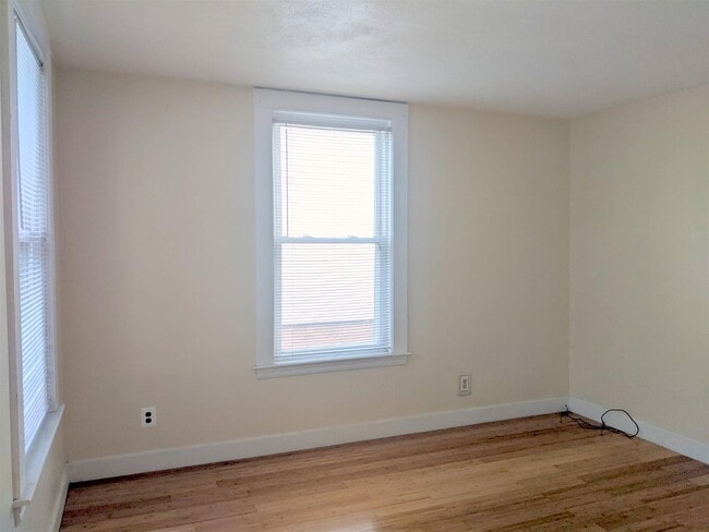 Photo - 1102 Broadway Unidad 1