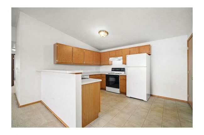 Photo - HILLTOP PARK APARTMENTS