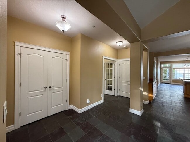 Photo - 3 Bedroom 2 Bath 55 and Old Community Newberg OR