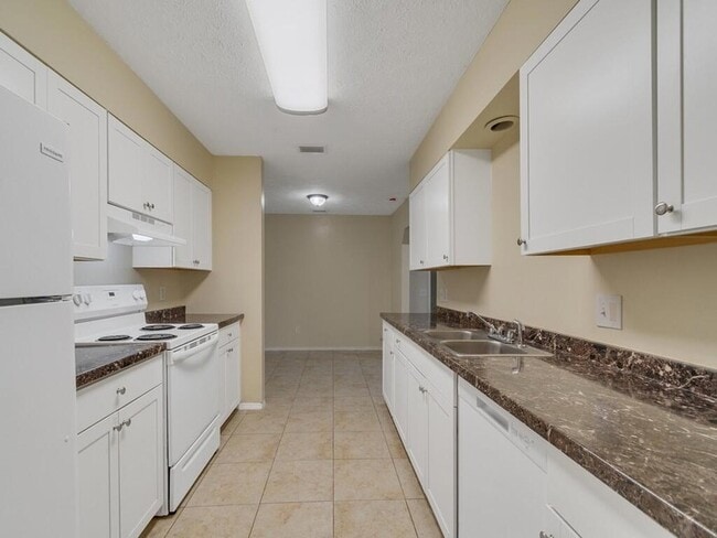 Photo - 1166 SE Preston Ln