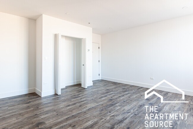 Photo - 941 W Carmen Ave Unidad 407 Rental