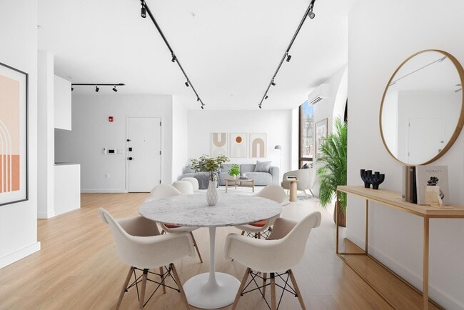 Building Photo - 328 Pacific Ave Unit 206