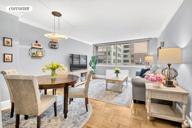 Building Photo - 200 E 58th St Rental