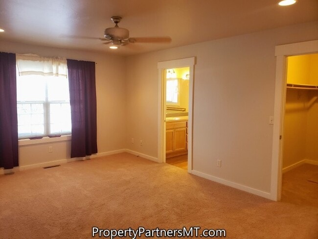 Photo - 3 Bedroom 2 Bath House - Near Emily Dickinson School