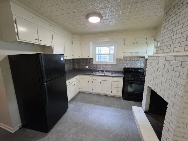 Photo - South Wedge Large 2 Bedroom Half House 1st... Unidad 1-Dn