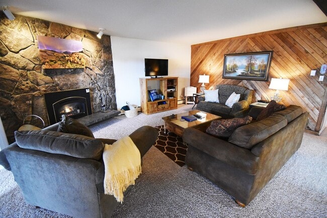 Photo - Winter Seasonal Rental- Timberline 14