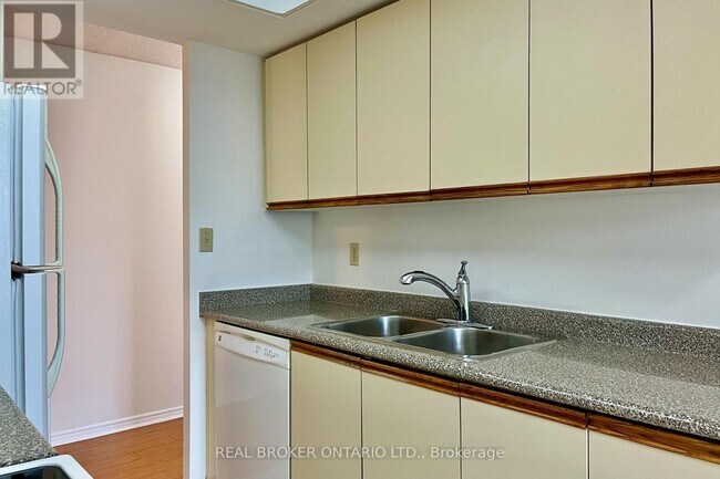 Photo - 5765 Yonge St Unit 1503