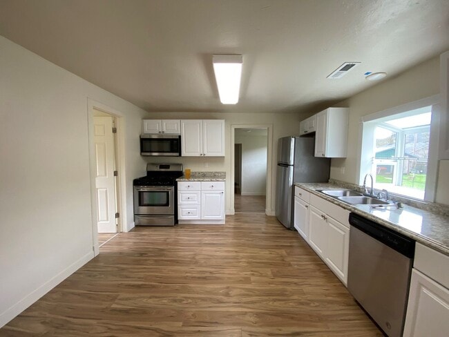 Photo - Great Remodeled 3 Bedroom House!