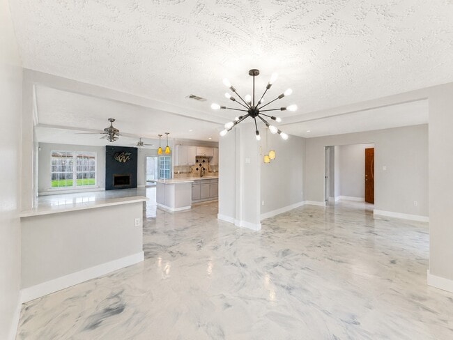 Photo - 15719 Red Springs Dr