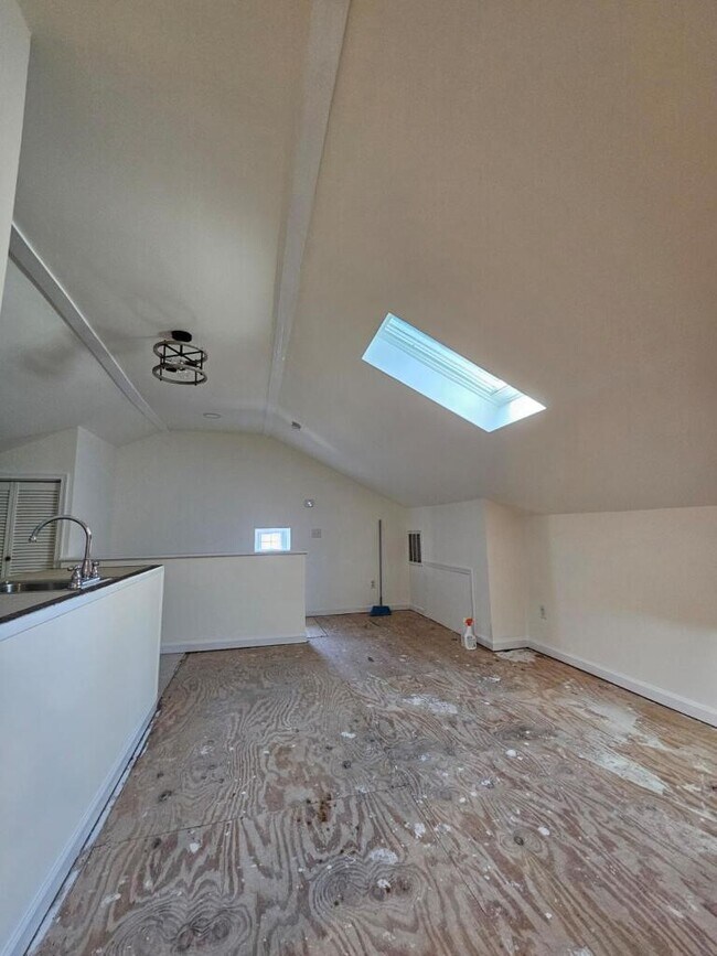 453 Bridgetown Pike Apartments Feasterville Trevose, PA