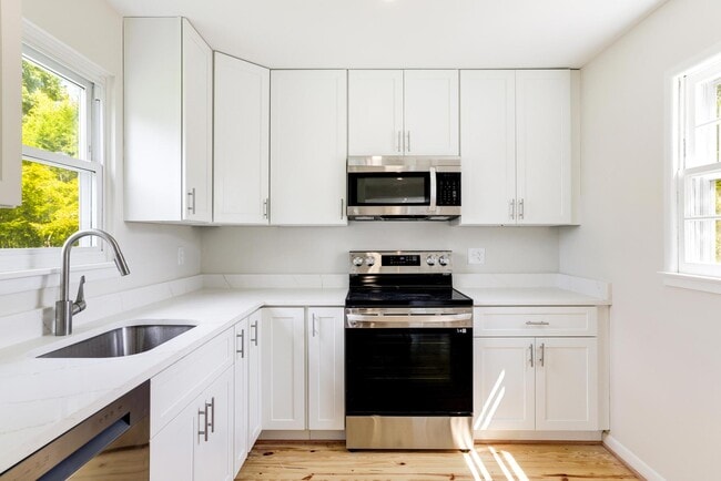 Photo - 1721 Olney Rd