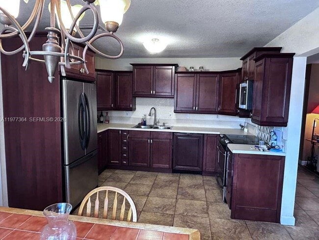 Photo - 381 NW 45th St