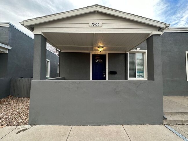 Building Photo - 1906 E 36th Ave Rental