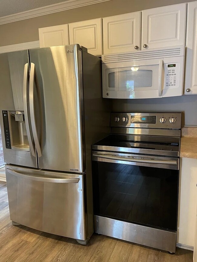 Photo - 1852 Mepkin Rd