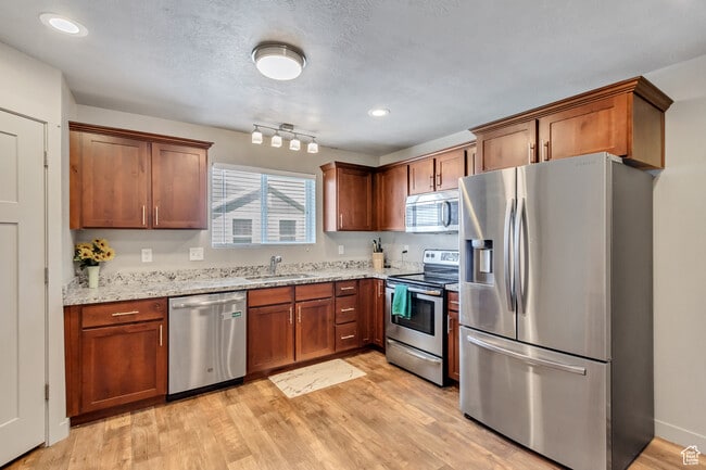 Photo - 14409 S Oakfield Way