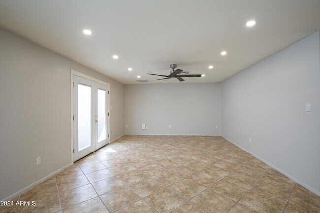 Photo - 14225 N 39th Way
