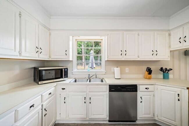 5904 St Gallen Ave S Unit SI ID1043743P