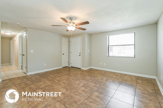 Photo - 7312 Sharbeth Dr S