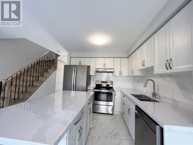 Photo - 5530 Glen Erin Dr