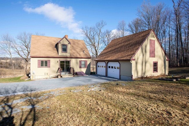 Photo - 396 Prindle Rd House
