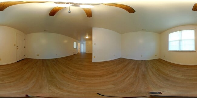 Photo - Piggott Duplexes Unit 1107 E Margaret St