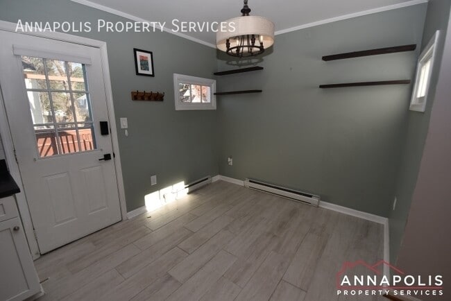 Photo - 1011 Hyde Park Dr