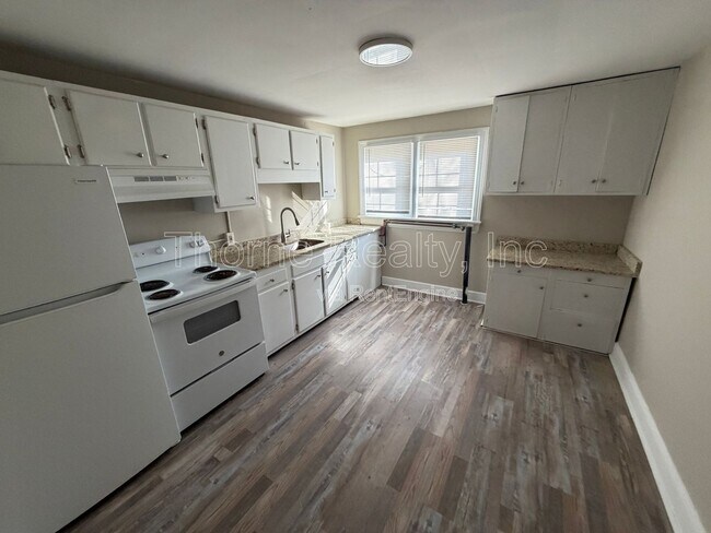 Photo - 814 Sunset Ave Unidad 3