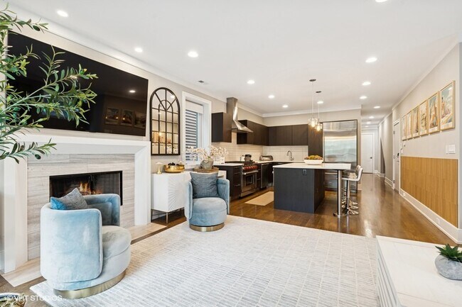 Photo - 637 W Melrose St Unidad 2