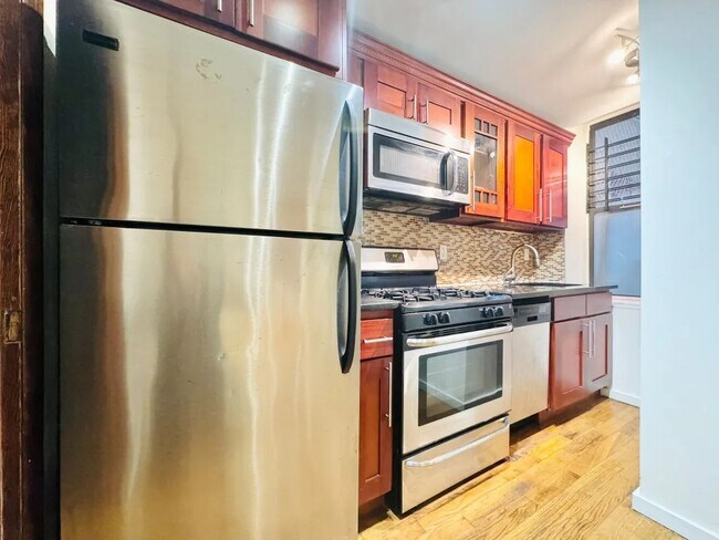 Photo - Furnished room/NOT APARTMENT Unit 1B