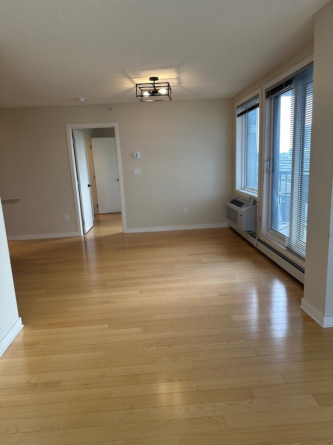 10180 104 St NW Unit 1908 The Century