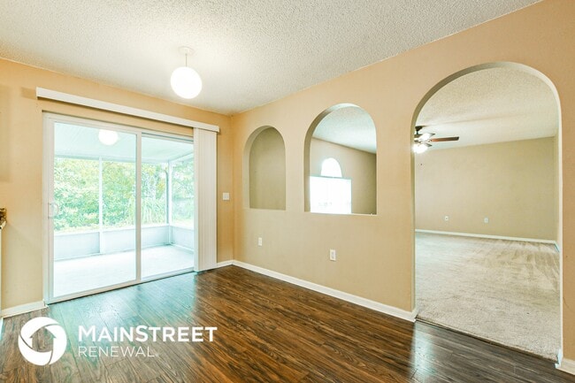 Photo - 3928 Stonefield Dr