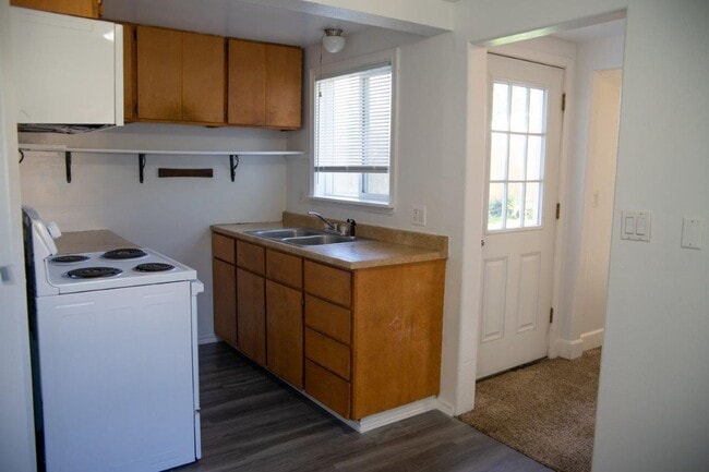 Photo - Cozy Three Bedroom Home in West Salem