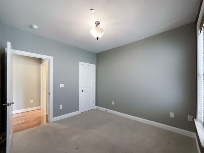 Photo - COMING SOON! Charlotte Living at Its Best! 2BR/2BA End Unit + Chef’s Kitchen & Water Included!