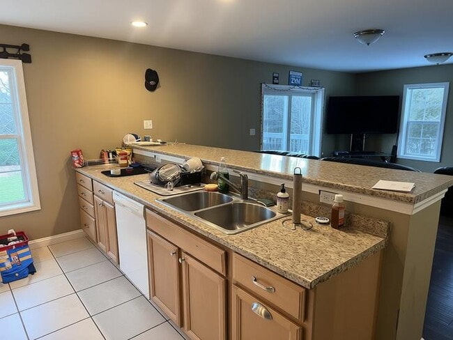 Photo - 9 Batmanuel Ln