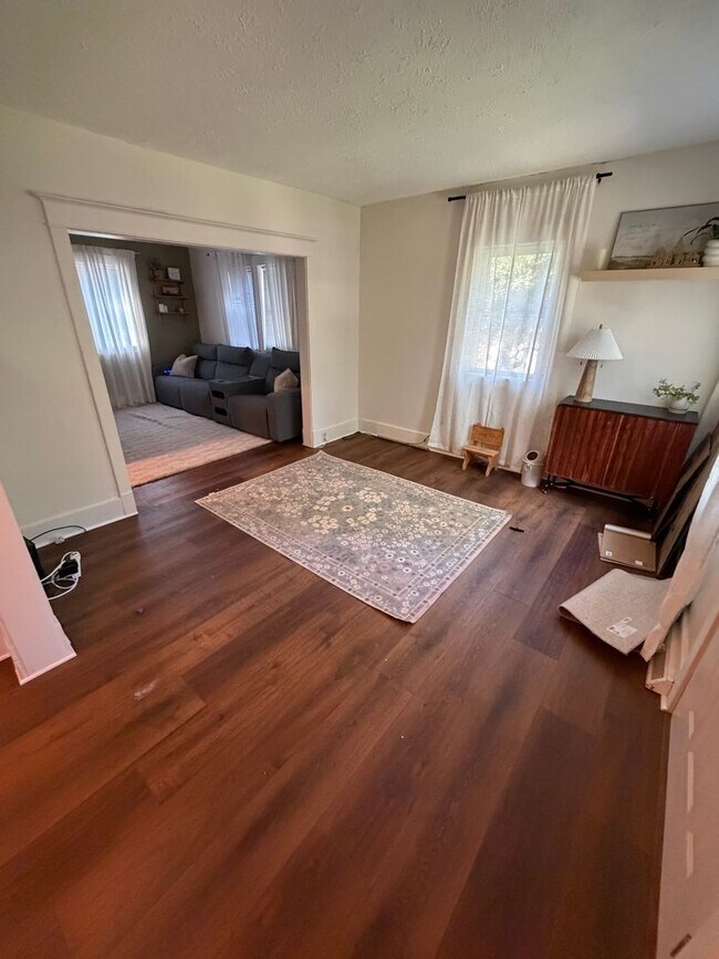Photo - 607-607 Leicester Ave Unit 607