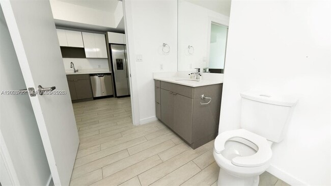 Photo - 321 NE 26th St Unidad 616