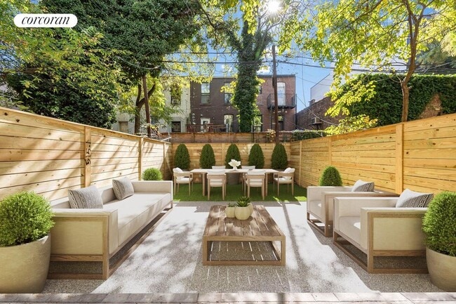 Photo - 950A Greene Ave Apartamento