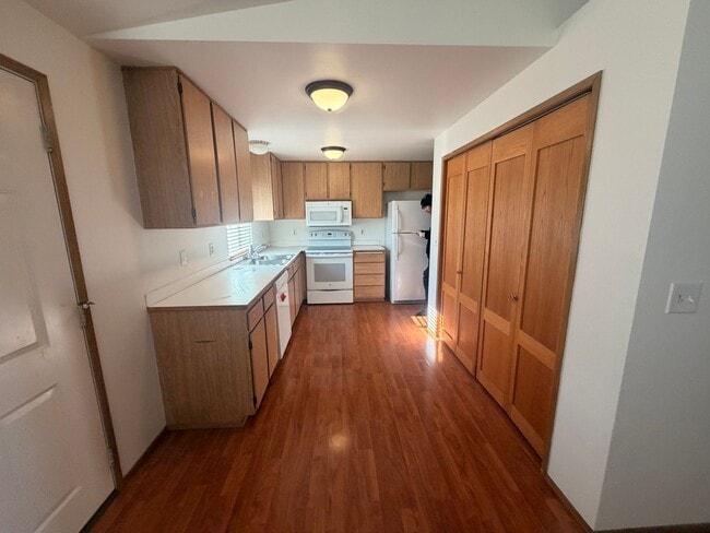 Photo - 8429 44th Dr NE Unit A