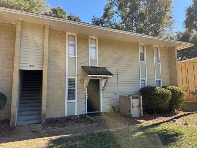 Photo - MIDTOWN STATION Unit 1943-1