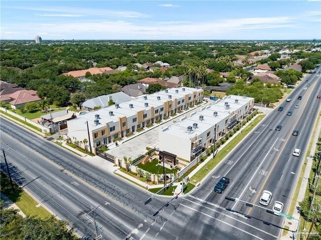 Photo - 22 Canary Ave